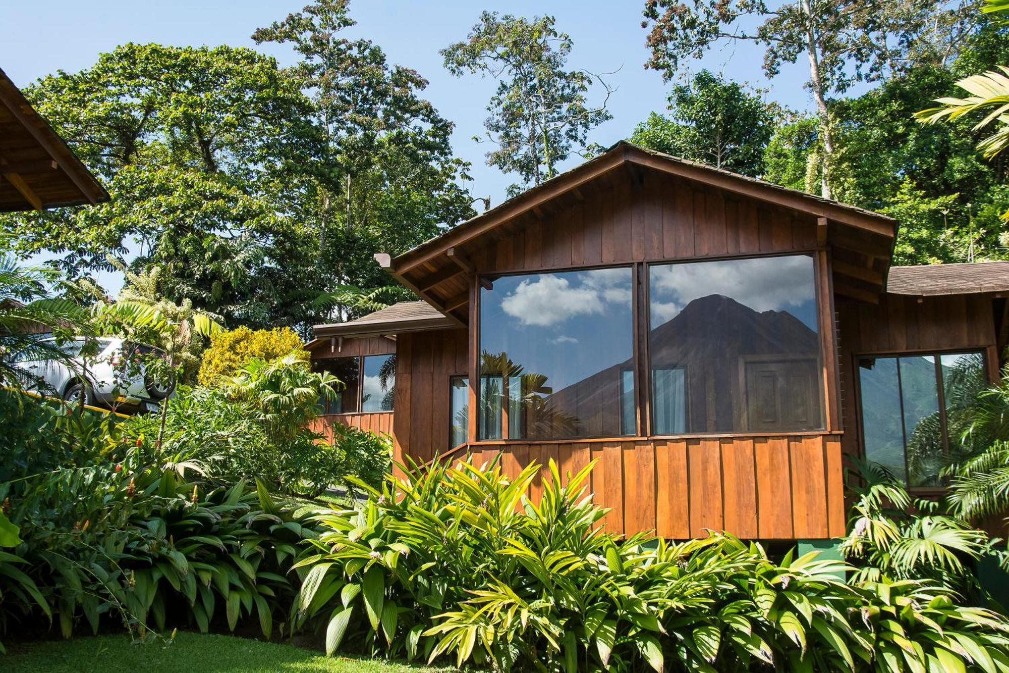 Superior Double Room with Volcano View,1213422103:JPEG